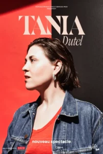 Affiche de Tania Dutel. Photo de son profil sur fond noir et blanc